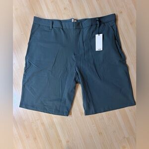Swet Tailor Everyday Chino Short in Olive size 40